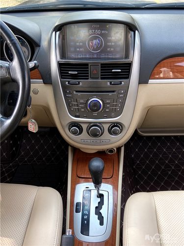 出售别克凯越 2012年自动天窗豪华版 倒车影像/透镜大灯/真皮座椅