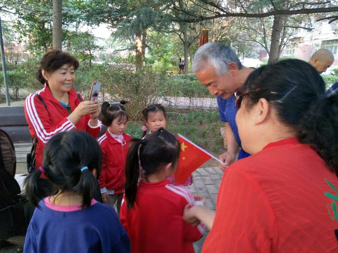 "传递爱心,为留守儿童送温暖"主题活动 - 美篇