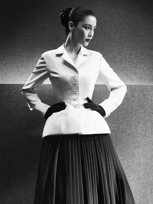 dior品牌大使angelababy演绎经典高定_angelababy_迪奥怎么样_娱乐