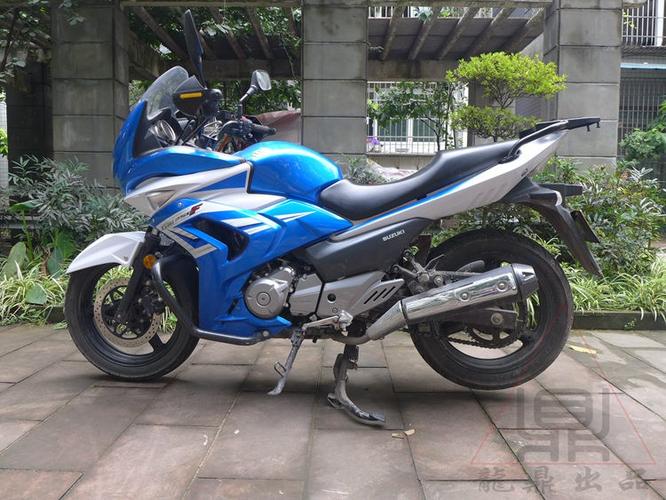 适用于铃木骊驰gw250s标准版摩托车货架尾箱支架尾架摩托车尾翼