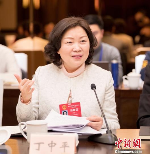 重庆南川区委书记擦亮金字招牌建国际知名旅游目的地