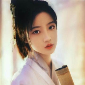 古典意境女生头像诗意唯美2020 小时候太傲长大忘了笑