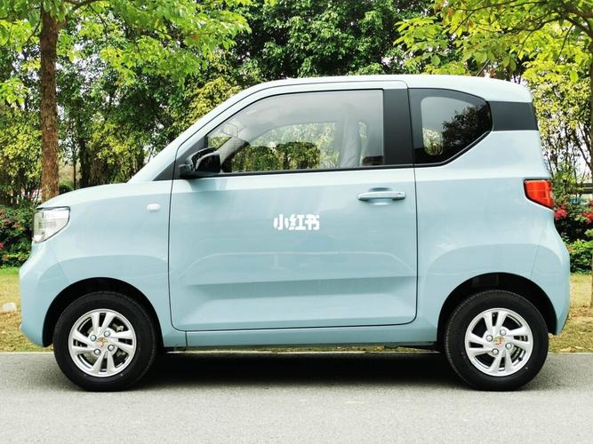 五菱宏光mini纯电车,代步车_五菱宏光mini_保险_新能源_包包_汽车