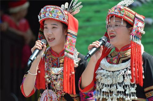 头条108名原生态歌手巅峰对决张家界苏木绰六月六山歌擂台赛决出歌王