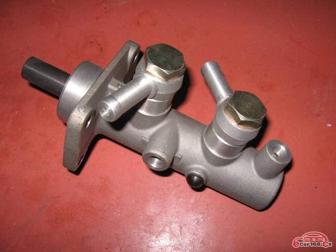 刹车总泵的介绍