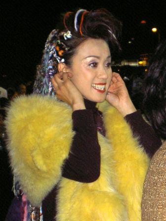 盖鸣晖