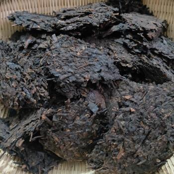卡思达六堡茶广西梧州特产古树陈年老枣香砖农家黑茶茶叶250克