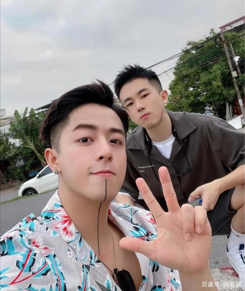 斯文帅气的小奶狗,浑身散发绅士风范,高贵优雅的气质