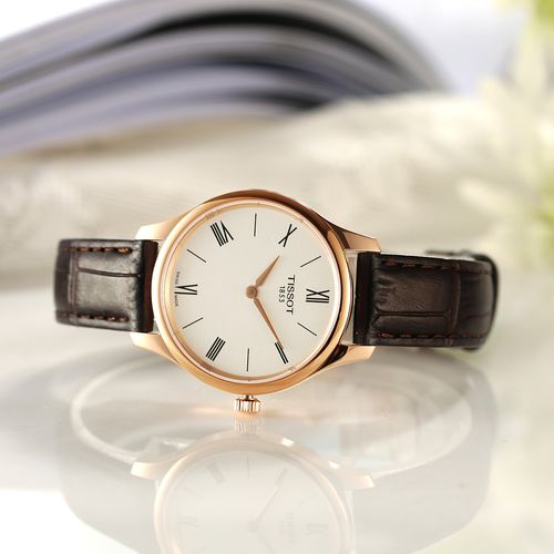 天梭俊雅系列皮带女士石英表t063.209.36.038.00