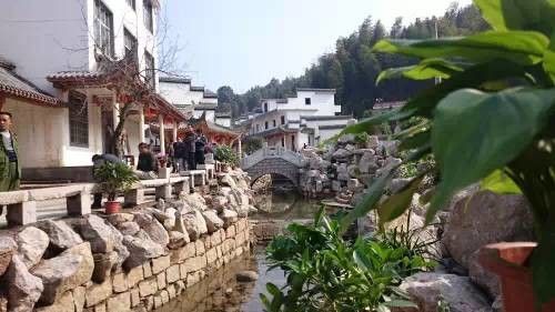 交通贴士:  1,自驾:320国道—高安杨圩镇杨华公路—华林山集镇—(集