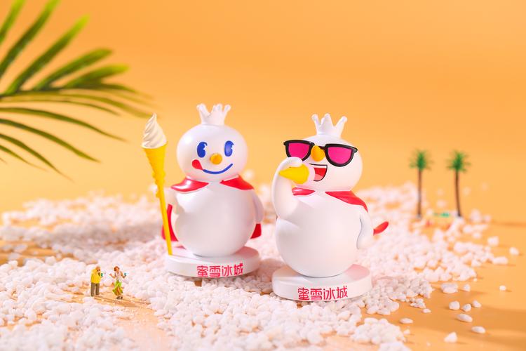 河南本地饮品品牌 蜜雪冰城 雪王系列产品