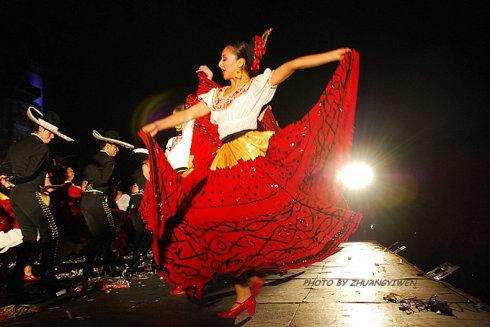 热辣的墨西哥舞蹈