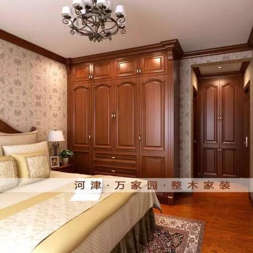 英语老师一回头,满口洋文跑全球.