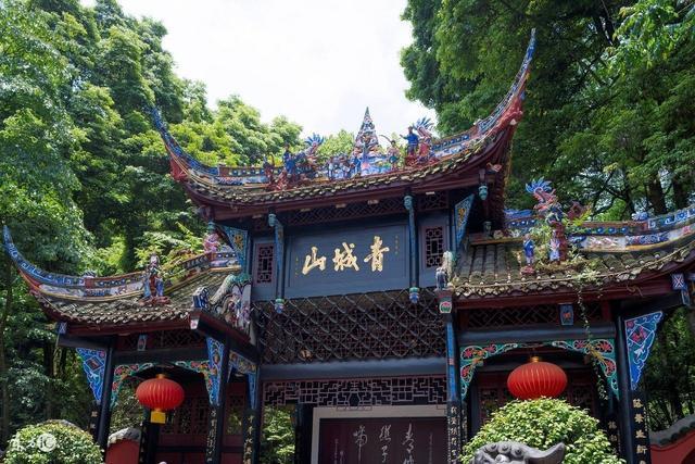 成都一日游:成都周边有哪些景点推荐?