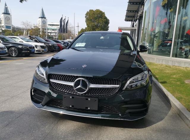 7万提了辆奔驰c260l,行驶5428公里后,车主:我只想