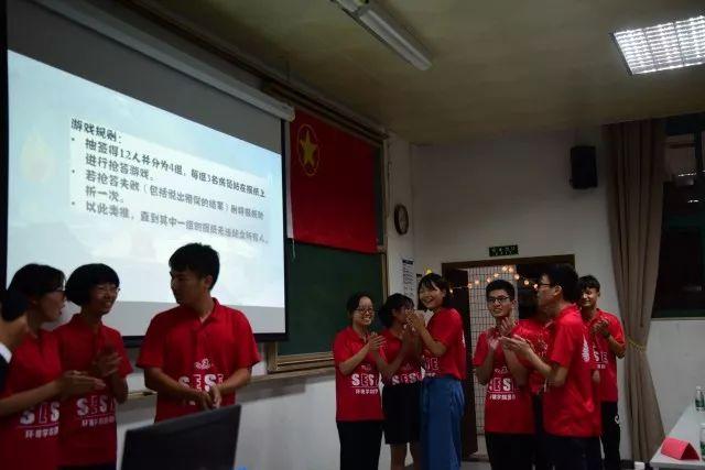 应该让他非常开心8煮鸡的组织飞蛋终于觉醒组织部展示及表演煮鸡煮鸡