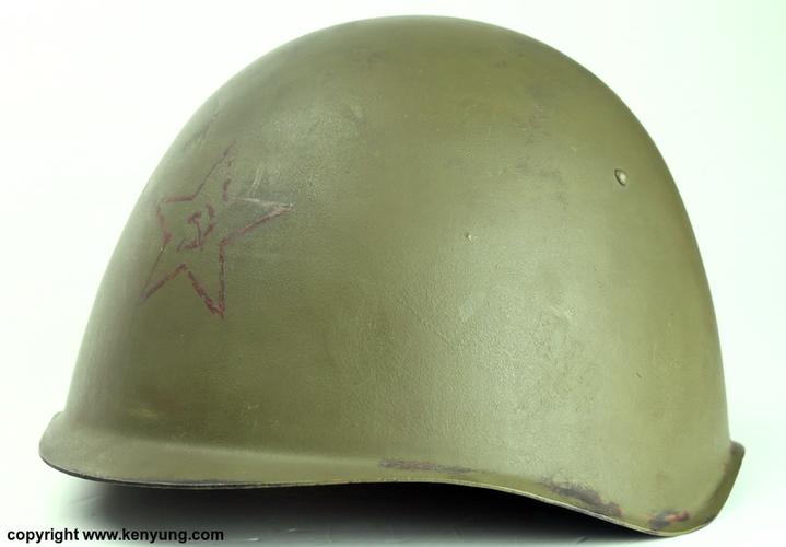 广州资深收藏家藏品51--二战苏联ssh39钢盔(库存品)