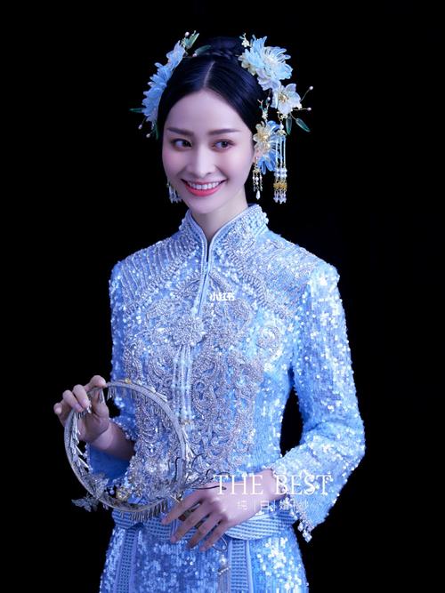 解锁新中式风格78蓝色秀禾 你心动了吗91_新娘跟妆_婚纱_婚纱礼服