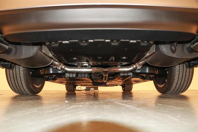 网易首页>网易号>正文申请入驻> 底盘方面,2021款 凯美瑞全系均为前置