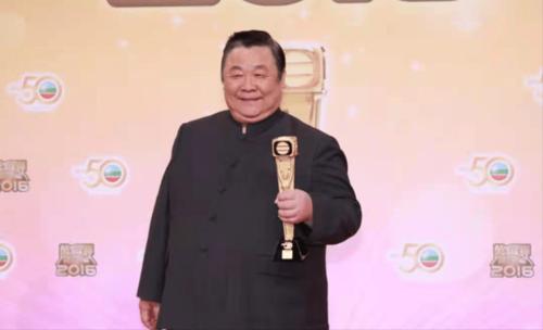 "老顽童"秦煌难忘与四大艳星合作,周伯通不是演得最多的角色