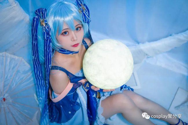 雪初音cosplay