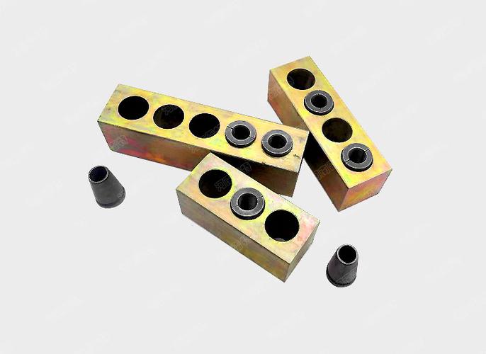 桥梁锚具三件套生产厂家 预应力扁形锚具三件套现货提供