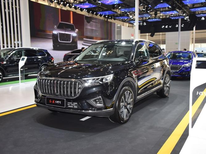 一汽红旗 红旗hs5 2022款 2.0t 智联旗享四驱版