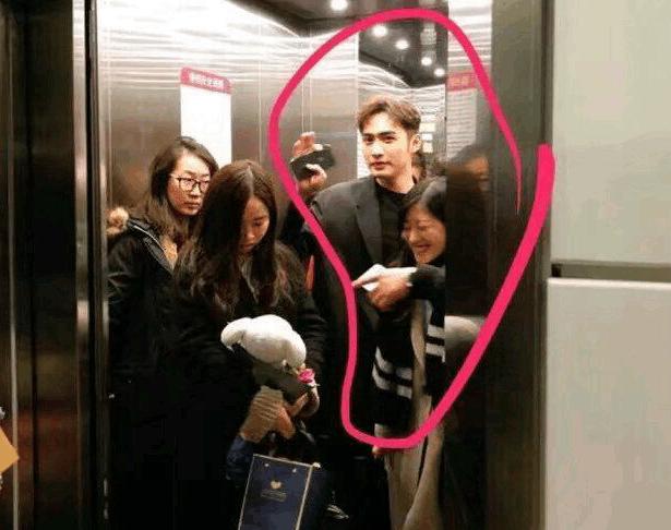 张彬彬被曝和纪经人恋爱导致大量脱粉,经纪人亲自澄清是单身狗