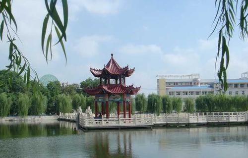 明光市第三中学