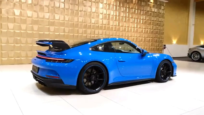 实拍保时捷911gt3蓝外