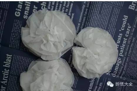 最简单的折纸小白花