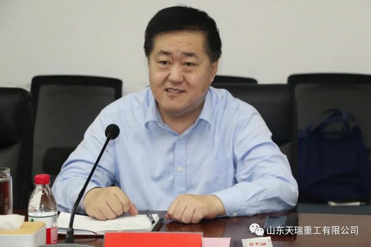 潍坊市政协党组书记,主席刘建国莅临天瑞重工考察调研