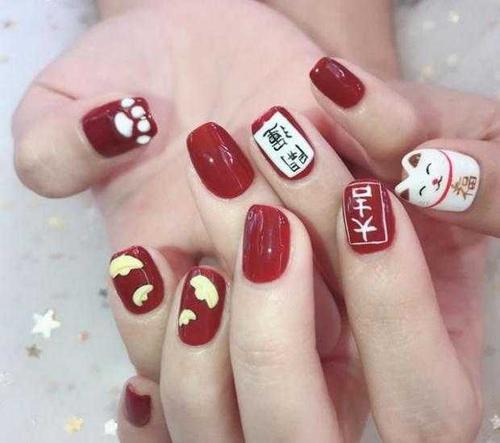 新年好看的美甲图片大全新年美甲图片2020