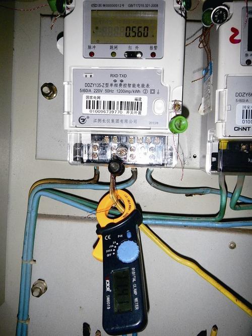 18户改装电表偷电120多万元 改装者和用户全部判刑