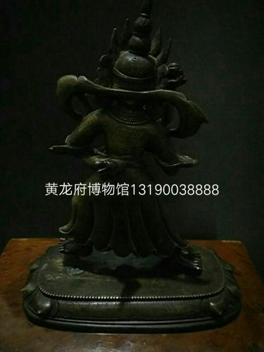 【黄龙府博物馆馆长黄幼苓简介】