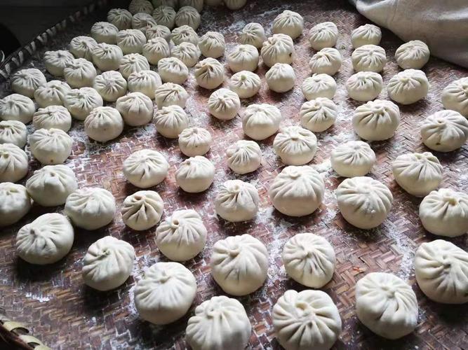 过年啦,广元农村蒸大包子,蒸蒸日上,年味儿十足!