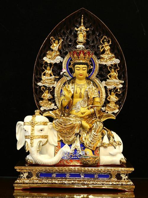 作品展示普贤菩萨,音译为三曼多跋陀罗,曾译为遍吉菩萨,大乘佛教的