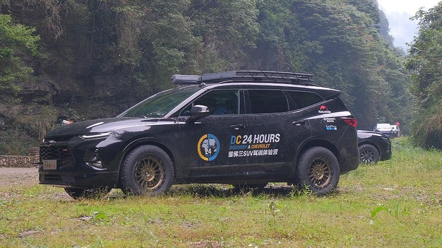 试驾森林里玩泥巴城市suv雪佛兰开拓者能行