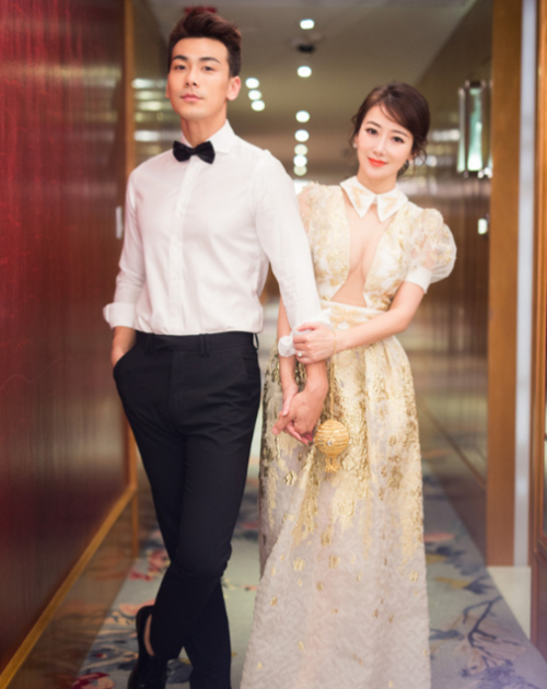 陈紫函戴向宇西班牙大婚