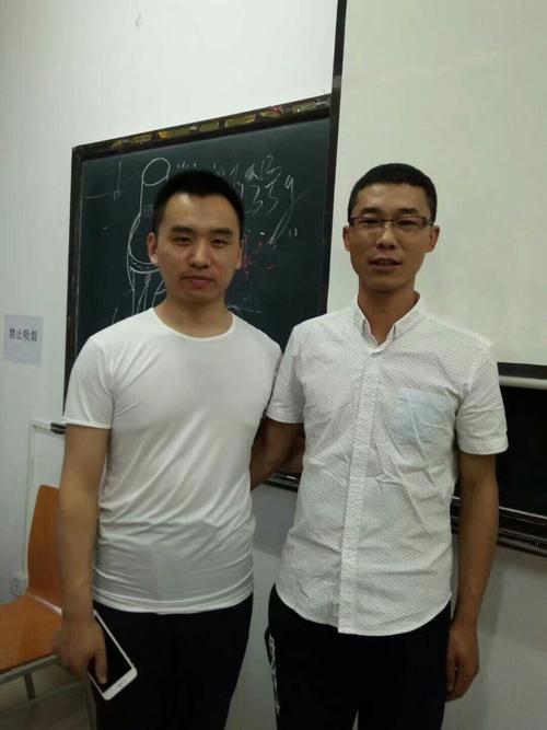 医考巴巴,昭昭医考助你成功.