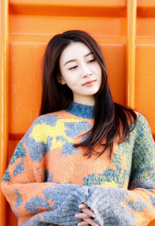 张雅卓清新甜美写真图片