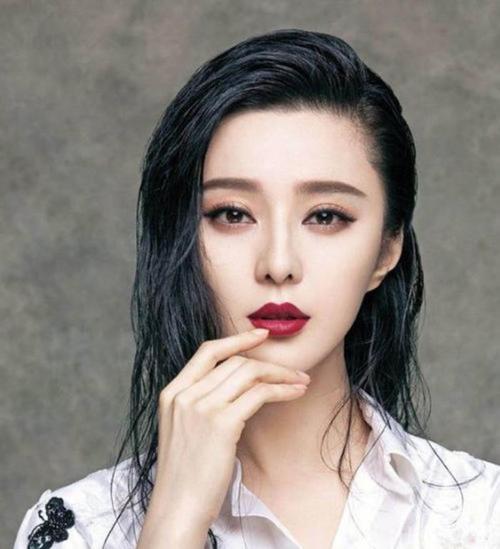 范冰冰个人资料及简历(39岁范冰冰现身豪华游艇派对)