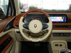 2021款400km标准续航 维纳斯版 磷酸铁锂 方向盘