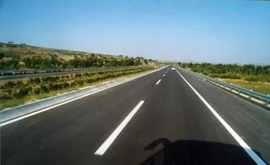 请扩散s31泰新高速新汶服务区封闭施工延期