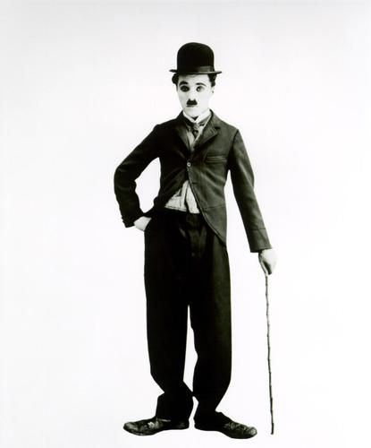 在哪能下载到希区柯克和卓别林照片的高清大图?