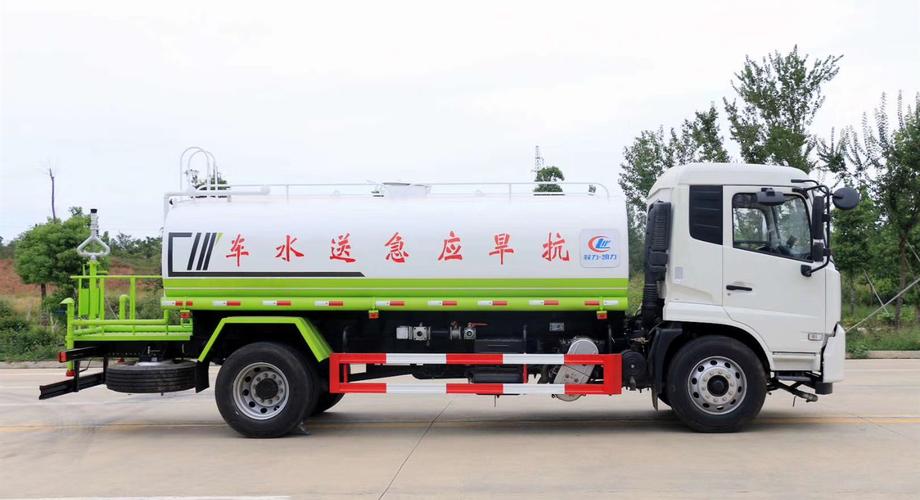 国六东风天锦14方洒水车
