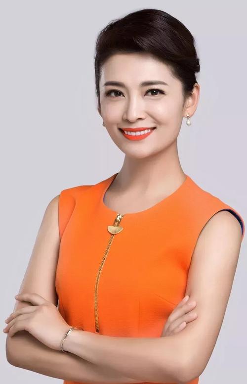 与 南京卫岗乳业联合 举办的 "健康美味社区行" 主持《男生女生向前冲