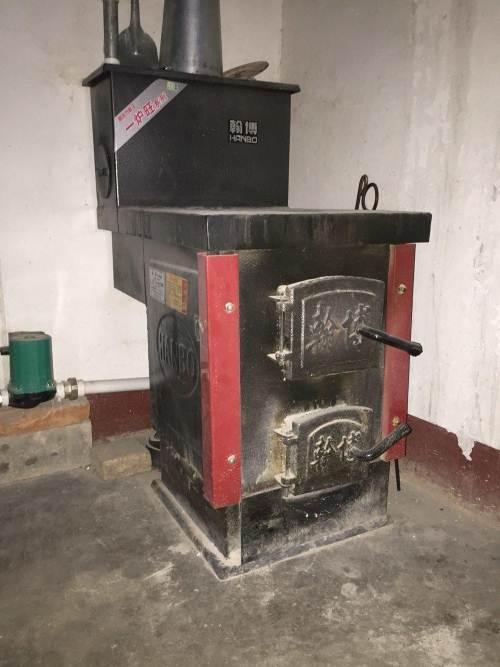 自家取暖炉转让.