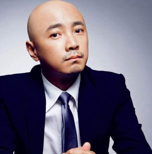 在上海出生的最帅男明星徐峥上榜第一名帅得掉
