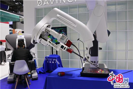 美国企业抢抓中国机遇携核酸检测神器等医疗科技成果亮相进博会